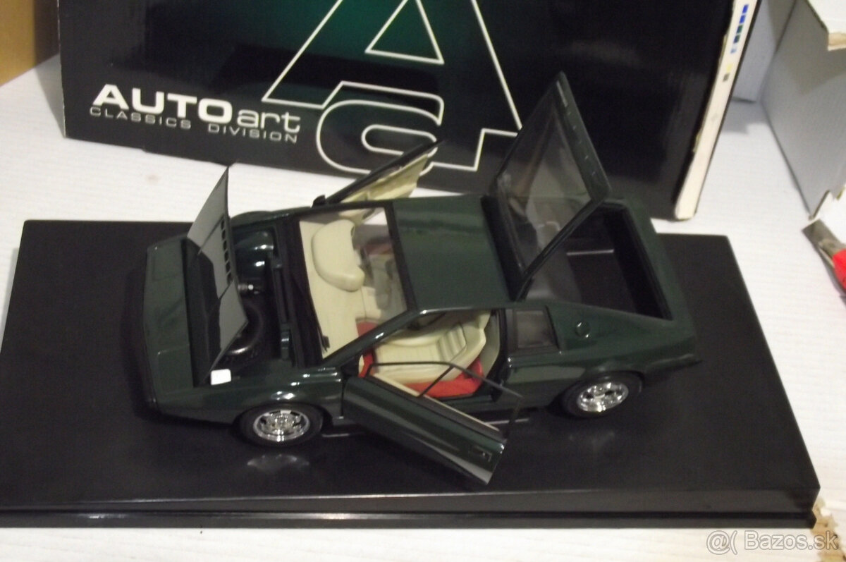 1:18 Lotus Esprit - 6