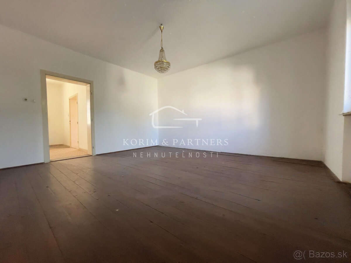 Rodinný dom na rozsiahlom pozemku - 6