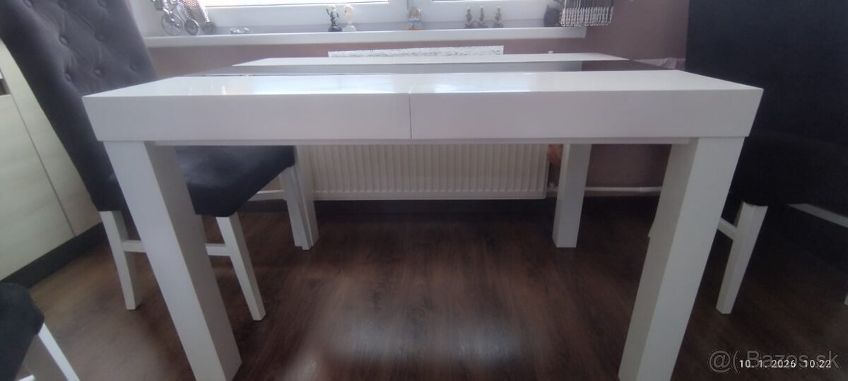 Jedálenský stôl zo stoličkami - 6