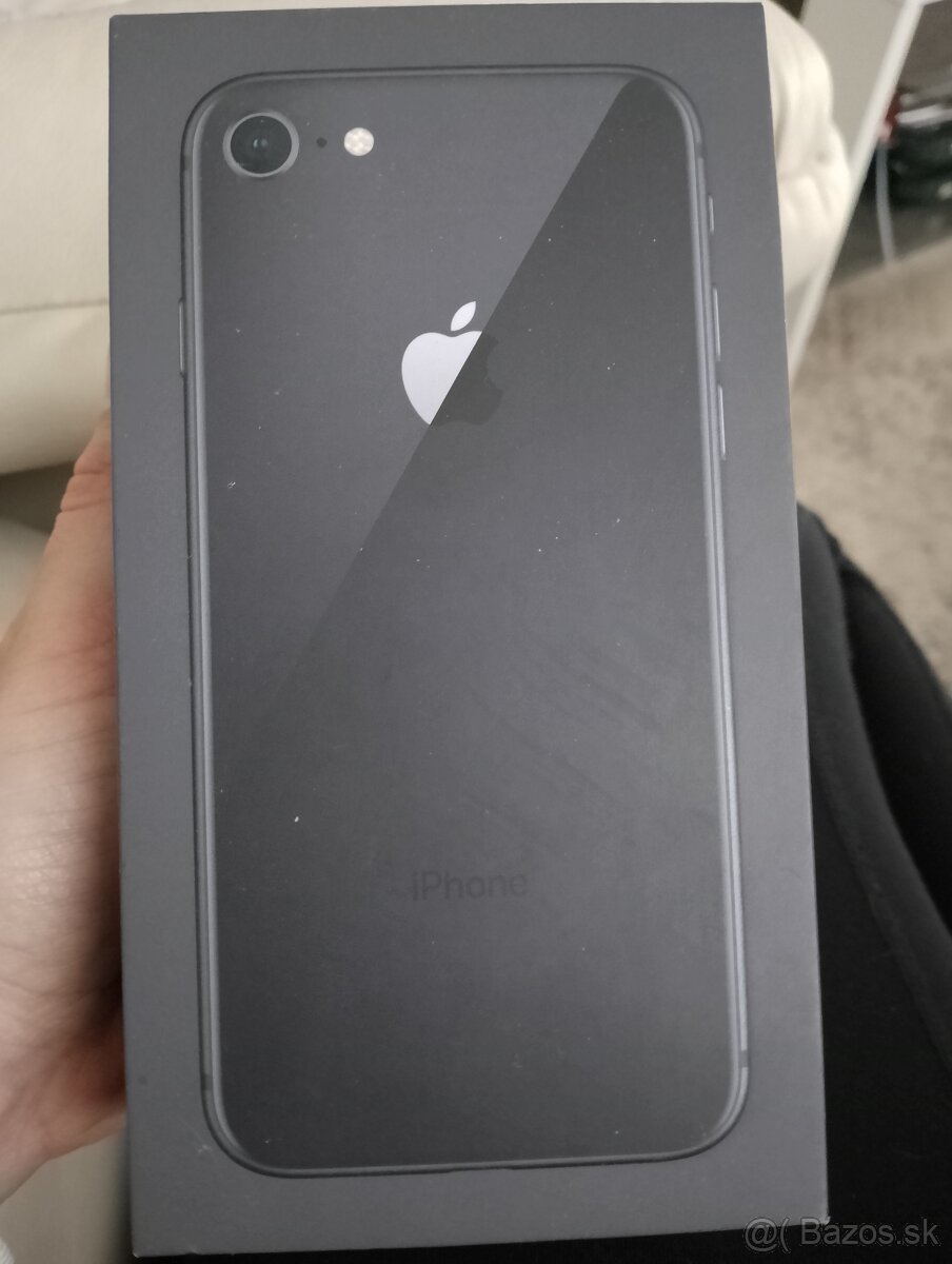 iPhone 8 64GB - 6
