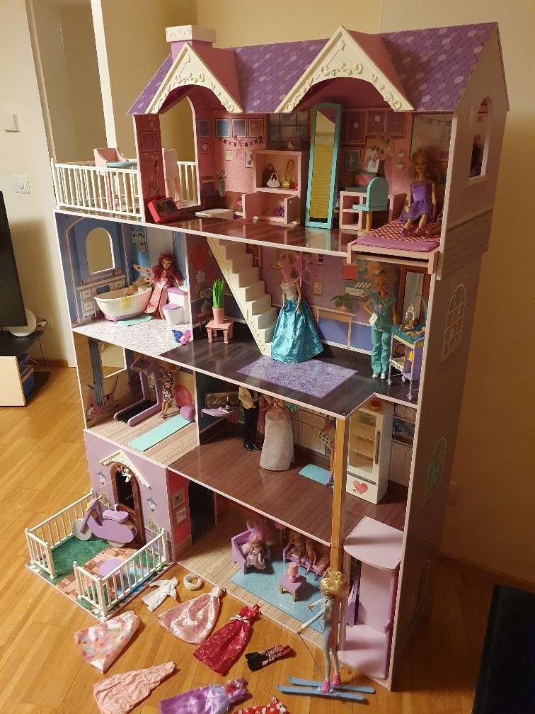 Drevený domček Barbie s obytným autom Barbie - 6