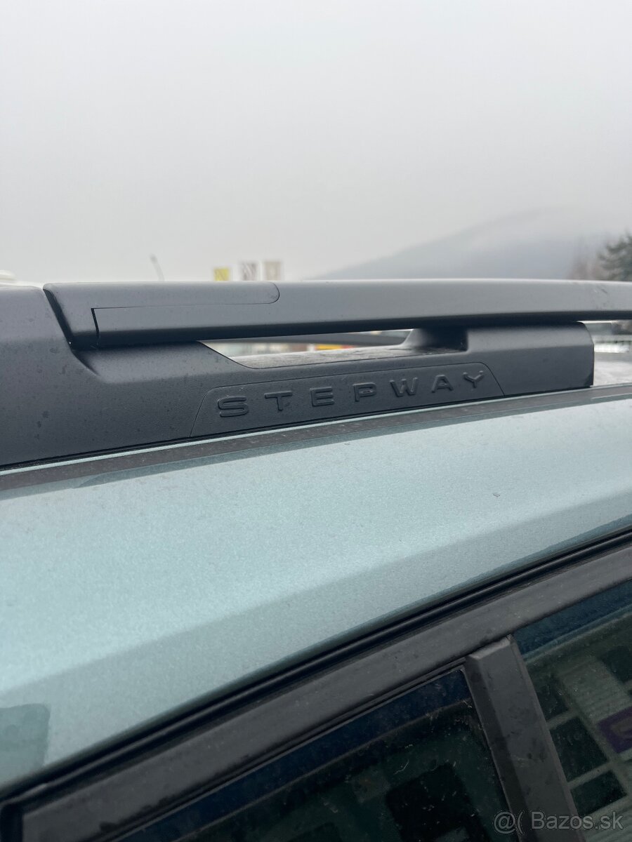 NOVÁ DACIA SANDERO STEPWAY TCE 110 - 6