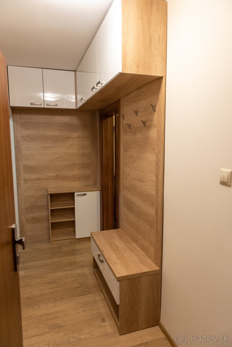 Na prenájom ZREKONŠTRUOVANÝ 2 izbový byt v Púchove+zariadený - 6