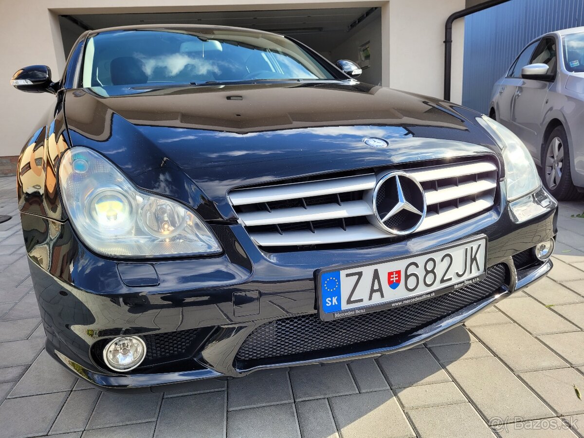Mercedes- Benz CLS 63AMG - 6