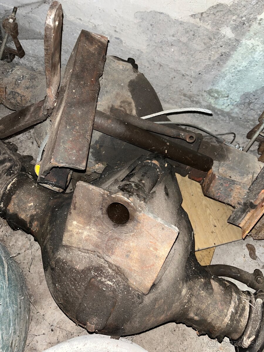 veci na stavbu malotraktora - 6