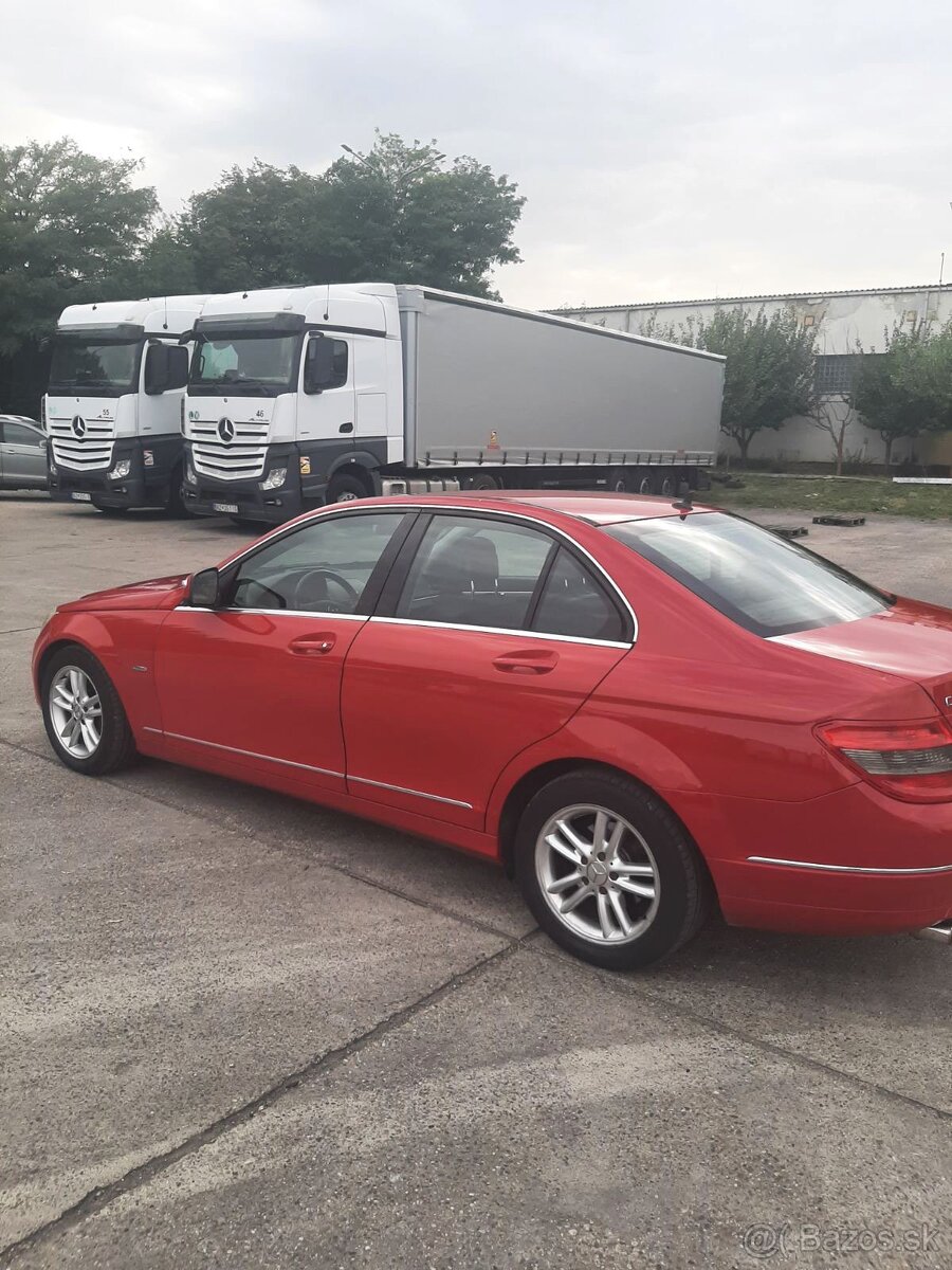 Mercedes Benz 200CDI - 6