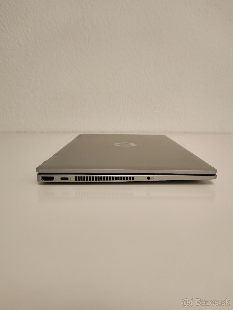 HP Pavilion | i3-1315U | 8 GB RAM | 512 GB SSD - 6