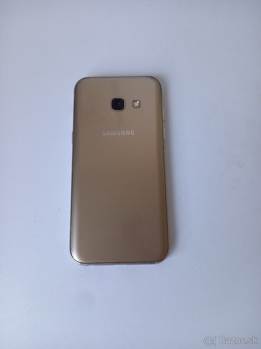 Samsung Galaxy A3 2017 Gold. - 6