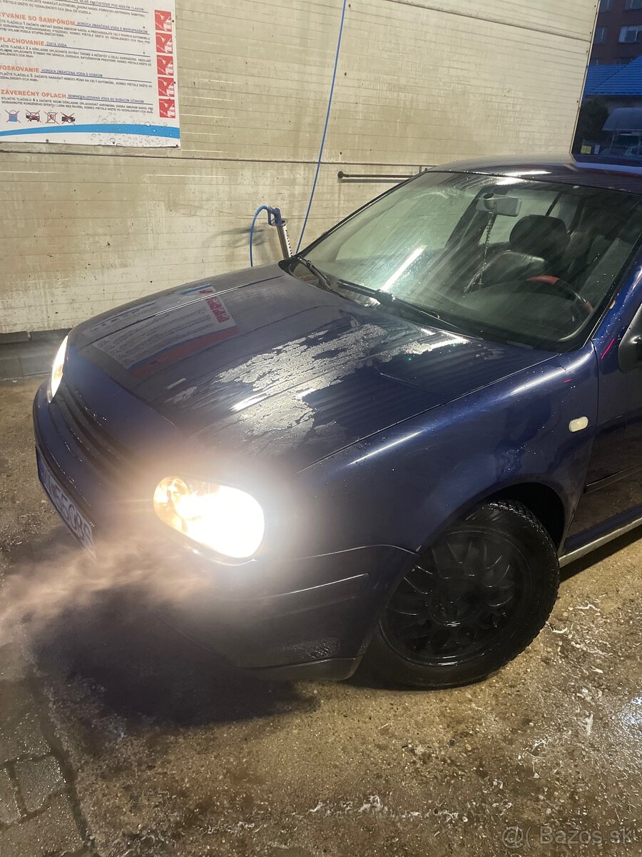 Volkswagen Golf 4 - 6