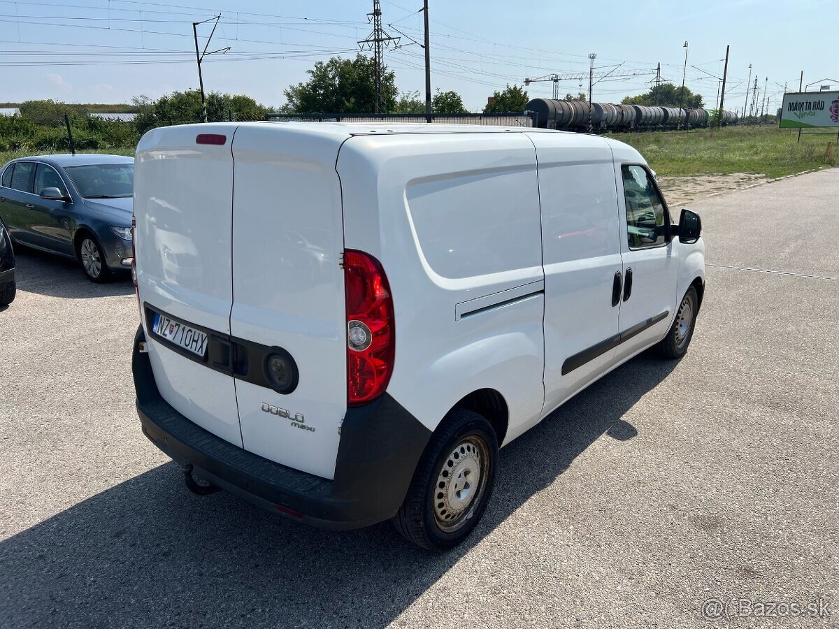 Fiat Doblo 1.6 JTD diesel, 77kW, MT/6, rok:04.2010. - 6