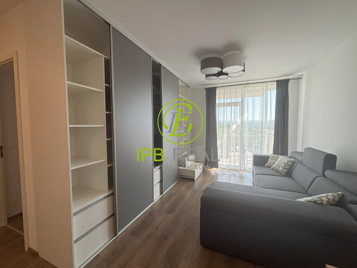 Nový neobývaný 2-izb. byt s parkovaním na Bytstrickej ul. v - 6