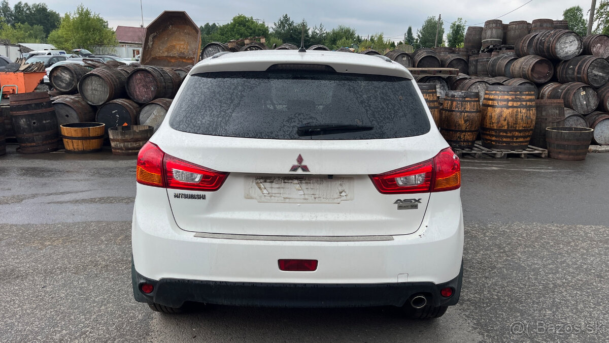 Mitsubishi ASX 1.8 D-ID 4N13 Na náhradní díly 4x4 - 6