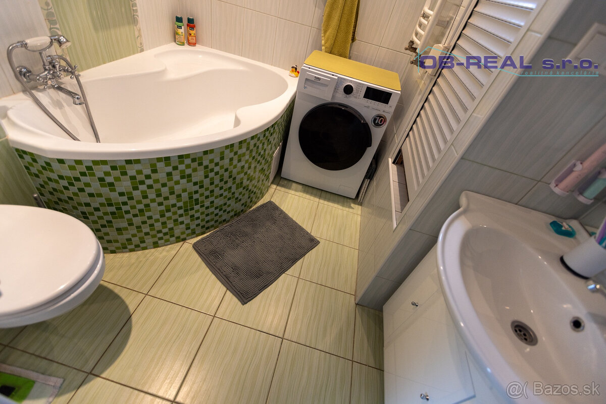 Predaj rekonštr. 3izb RD 90m2 tehla, nová strecha, pozemok 1 - 6