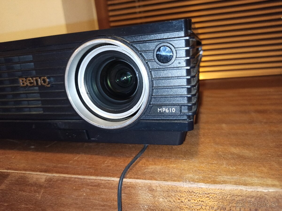 projektor BENQ MP610 - 6