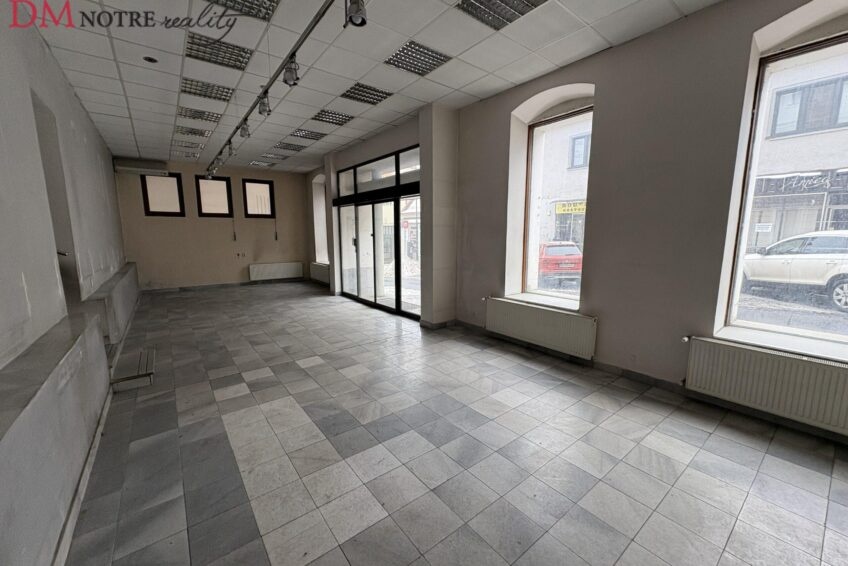 📈Komerčný objekt v centre Banskej Bystrice - 6