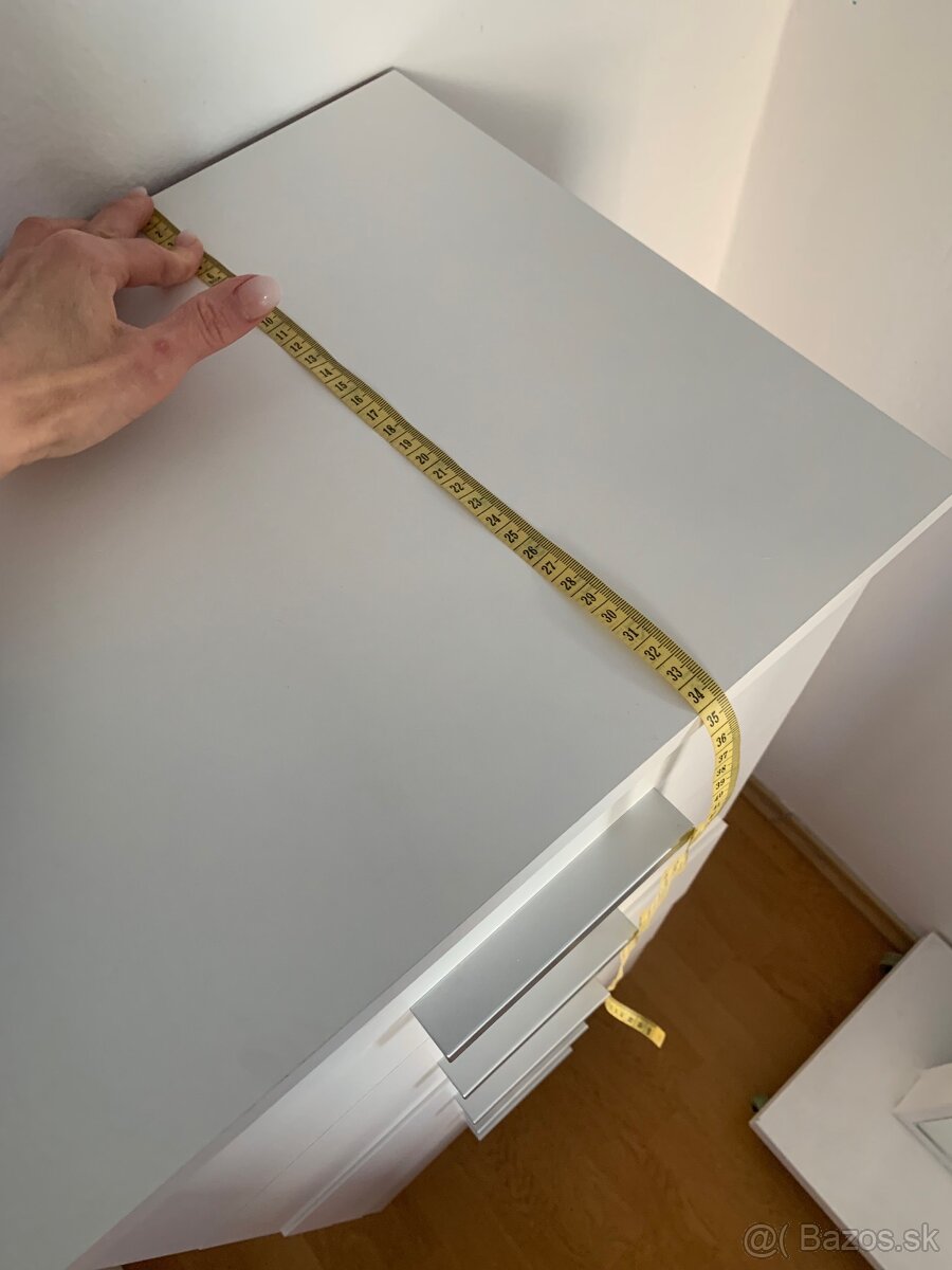 Komoda vysoká biela - 6