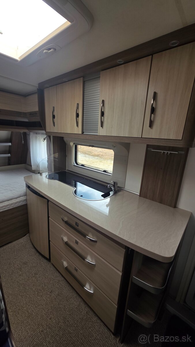 Obytny prives Hobby 440 SF - De luxe - 2017, predstan - 6