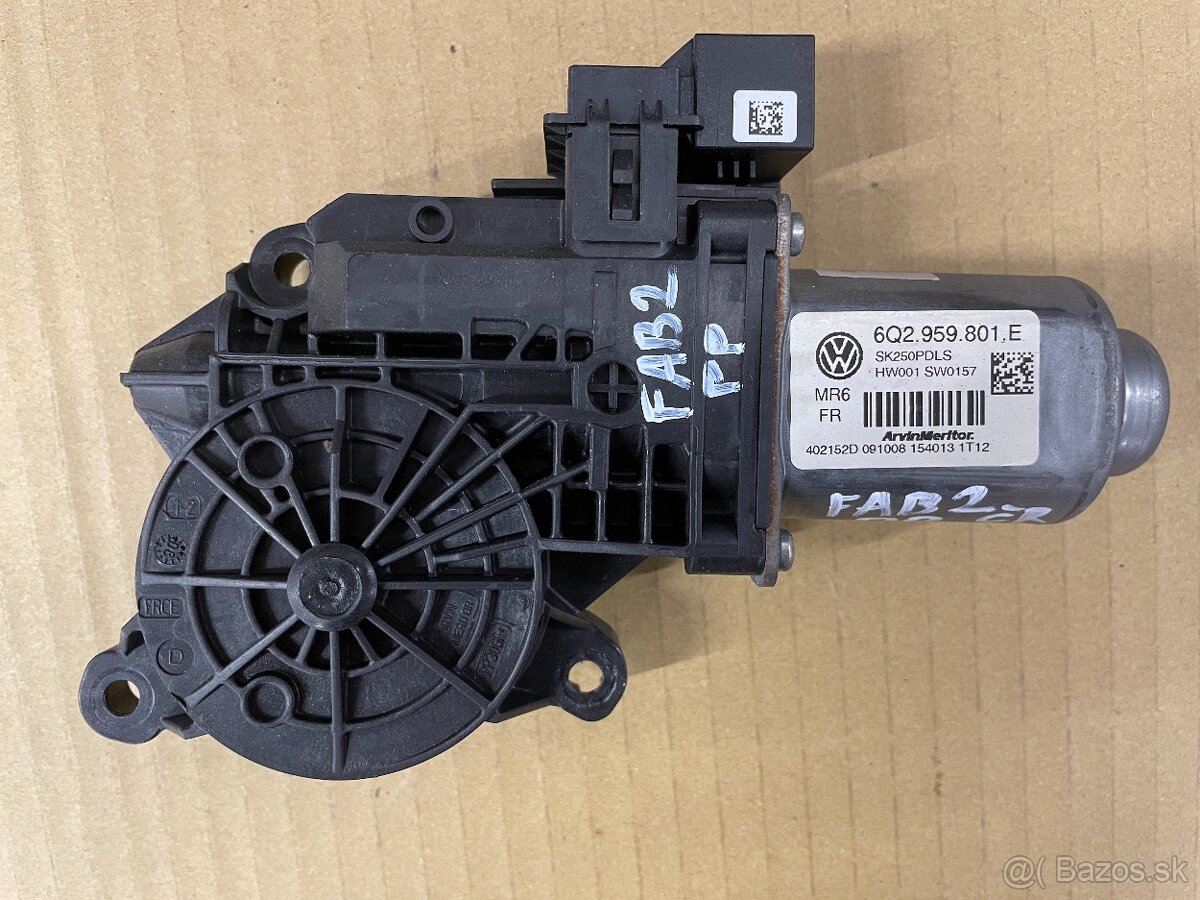 škoda fabia airbag motorček zamok radio budiky packy - 6