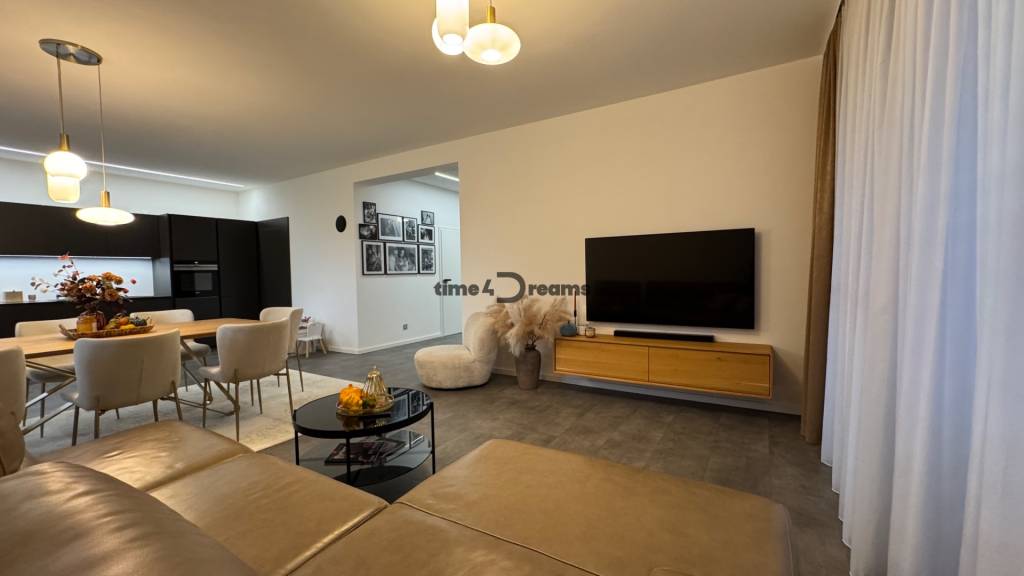 NA PREDAJ Nadštandardný rodinný dom v obci Pohranice NITRA - 6