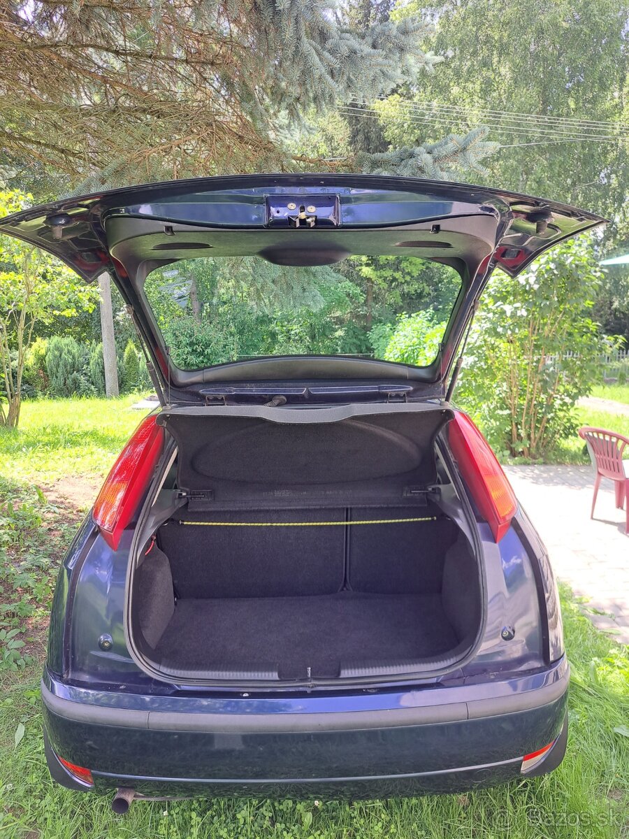 Ford Focus 2003 1,4i - 6