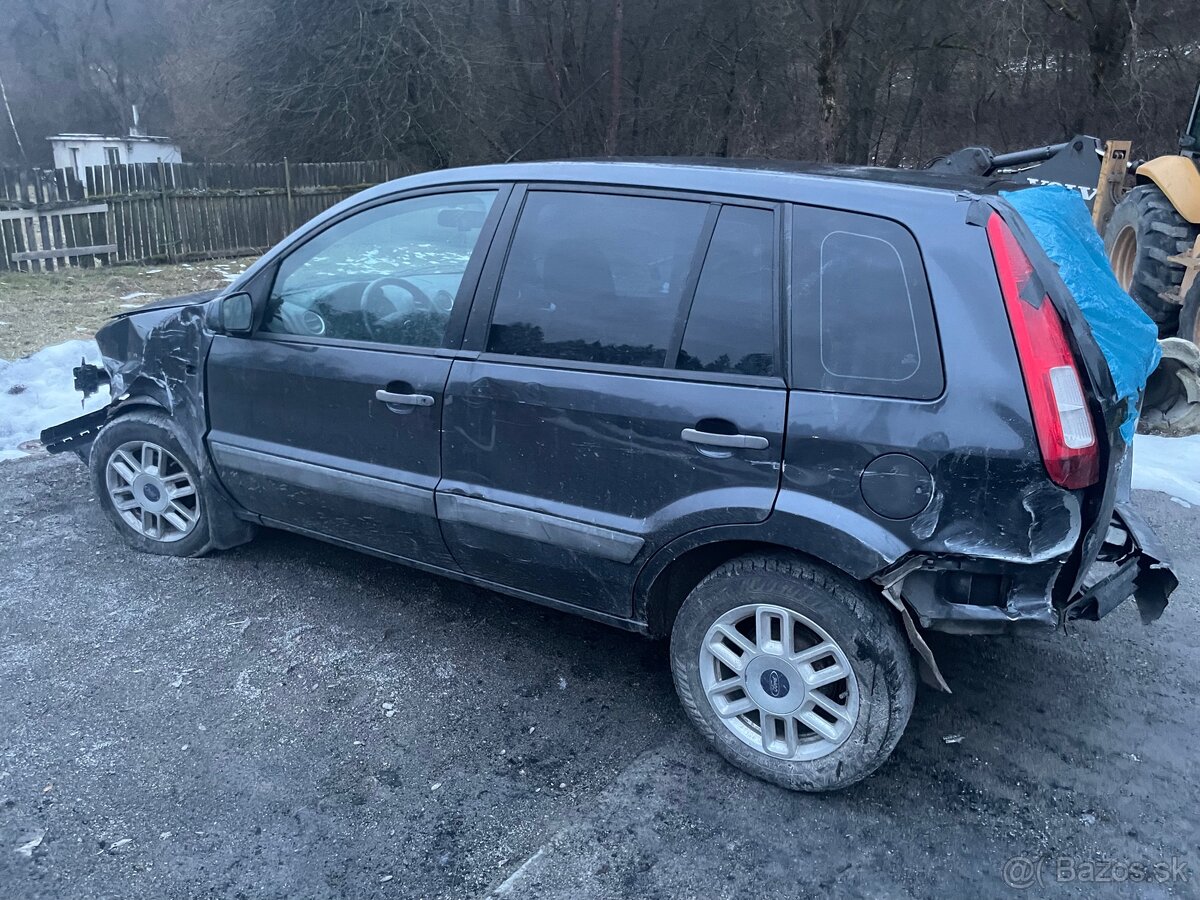 Ford Fusion 1.4 TDCi (2007) – búraný - 6