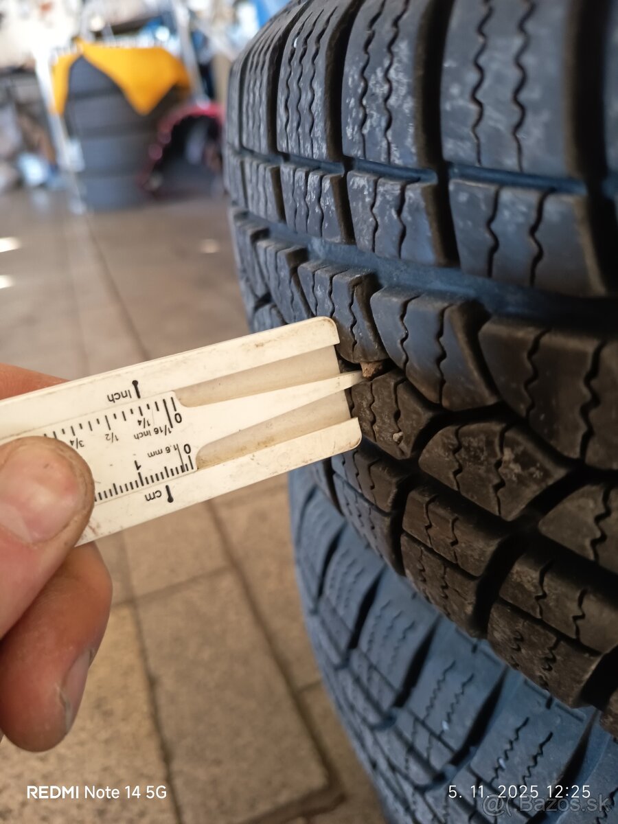 Zimné pneu + disky 165/70/14 - 6