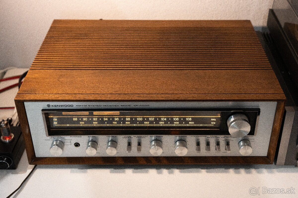 KENWOOD KR-6030 v drevenom korpuse - 6