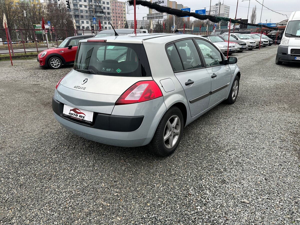 Renault Mégane 1.4 LPG - 6