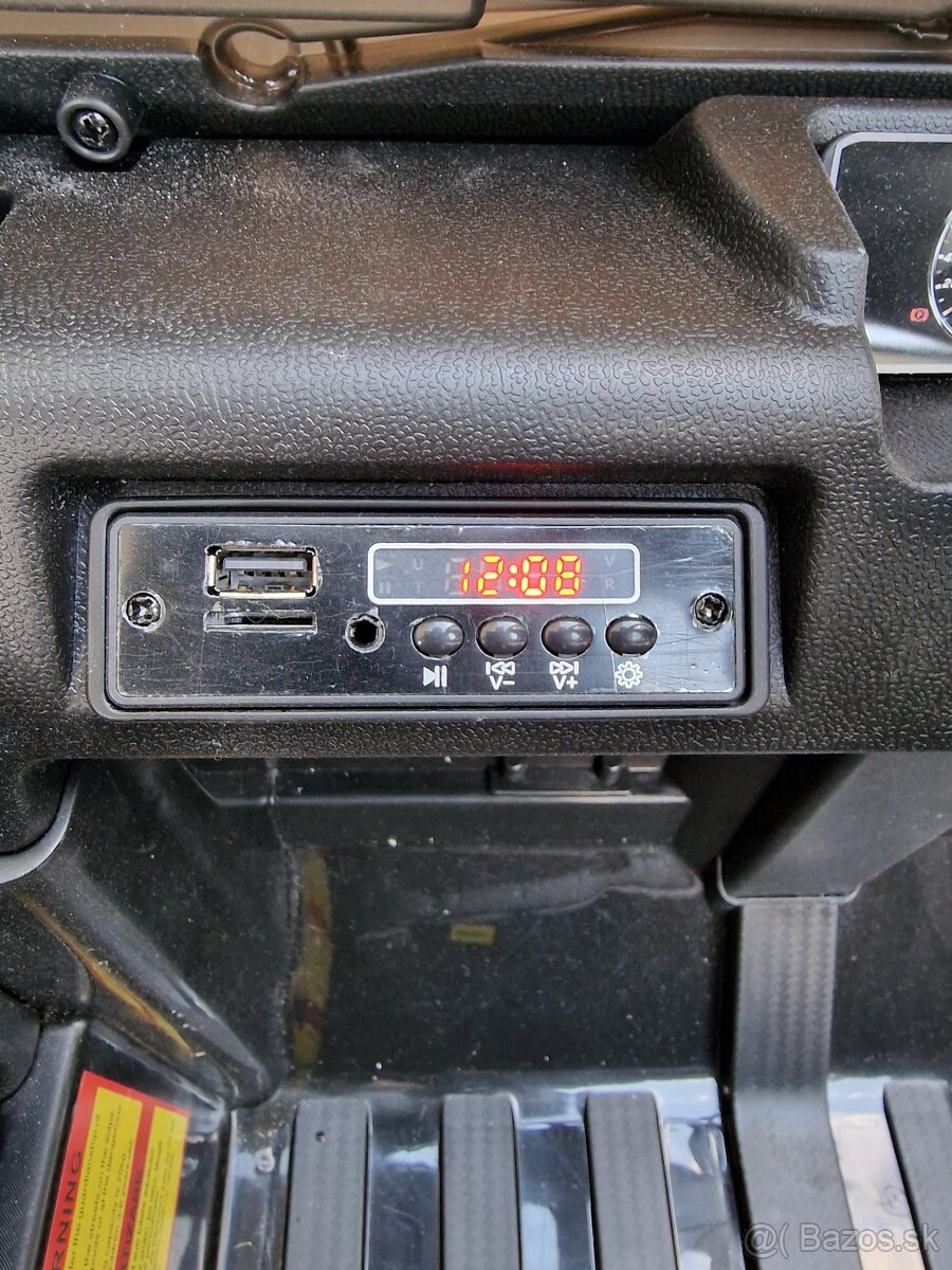 Destske auticko Mercedes AMG - 6