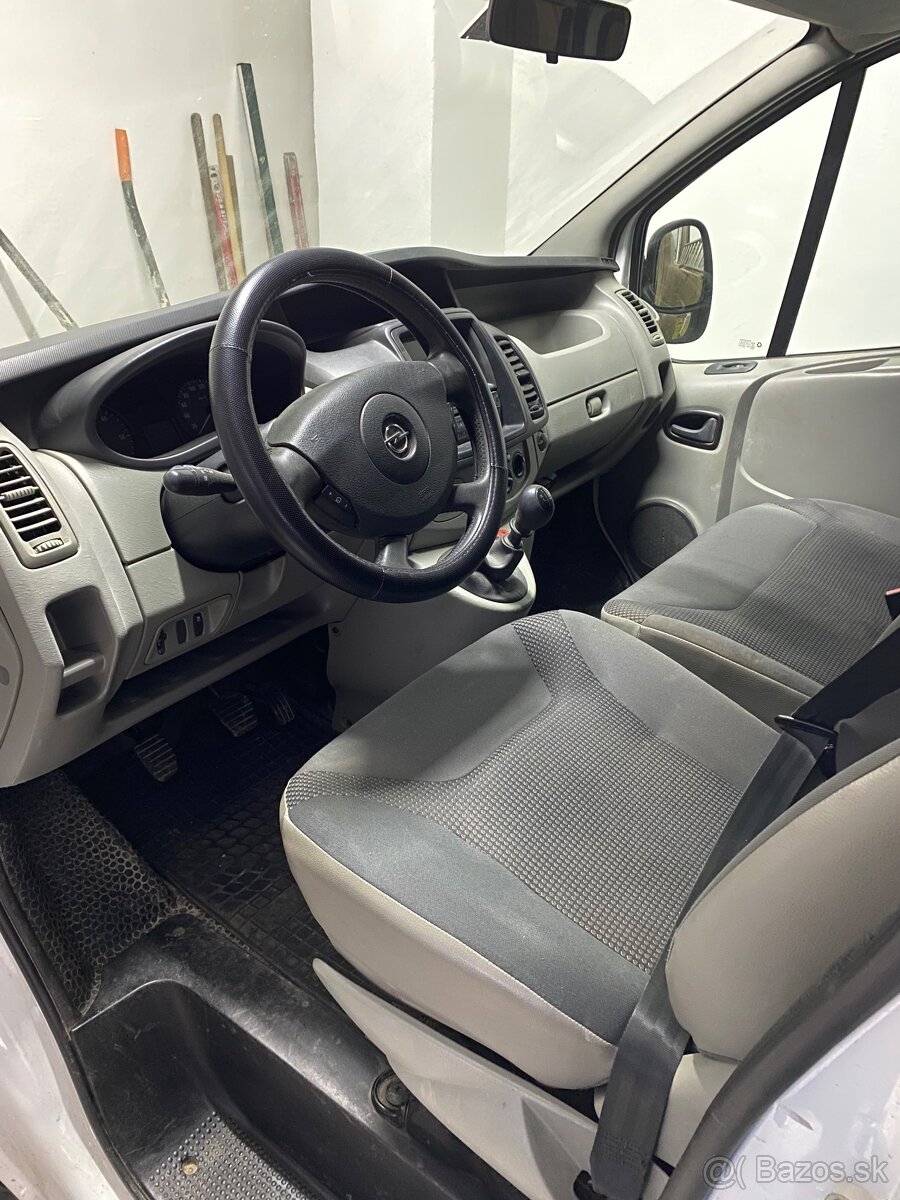 Opel vivaro long - 6