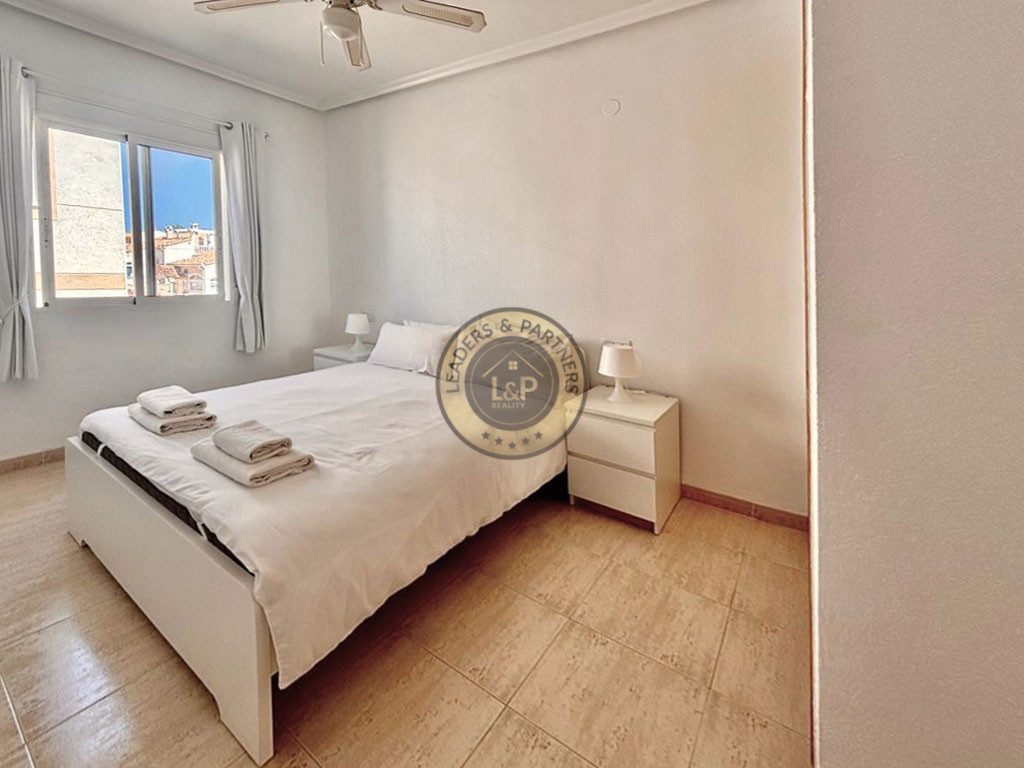 Apartmán 3+1 s bazénom Torrevieja-Los Altos, Španielsko - 6