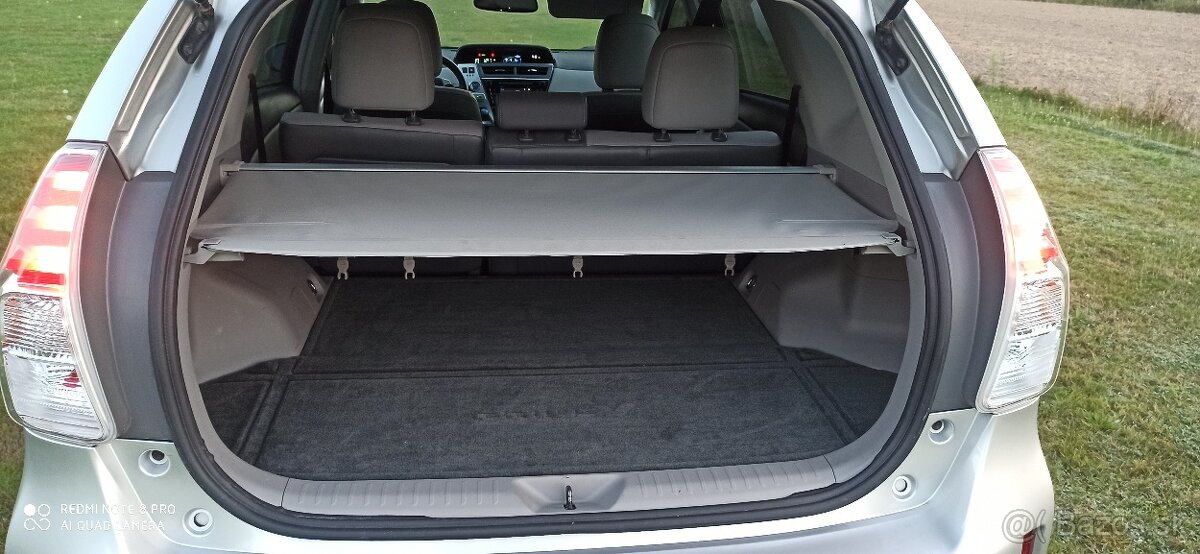 Toyota Prius V 2017 hybrid +LPG - 6