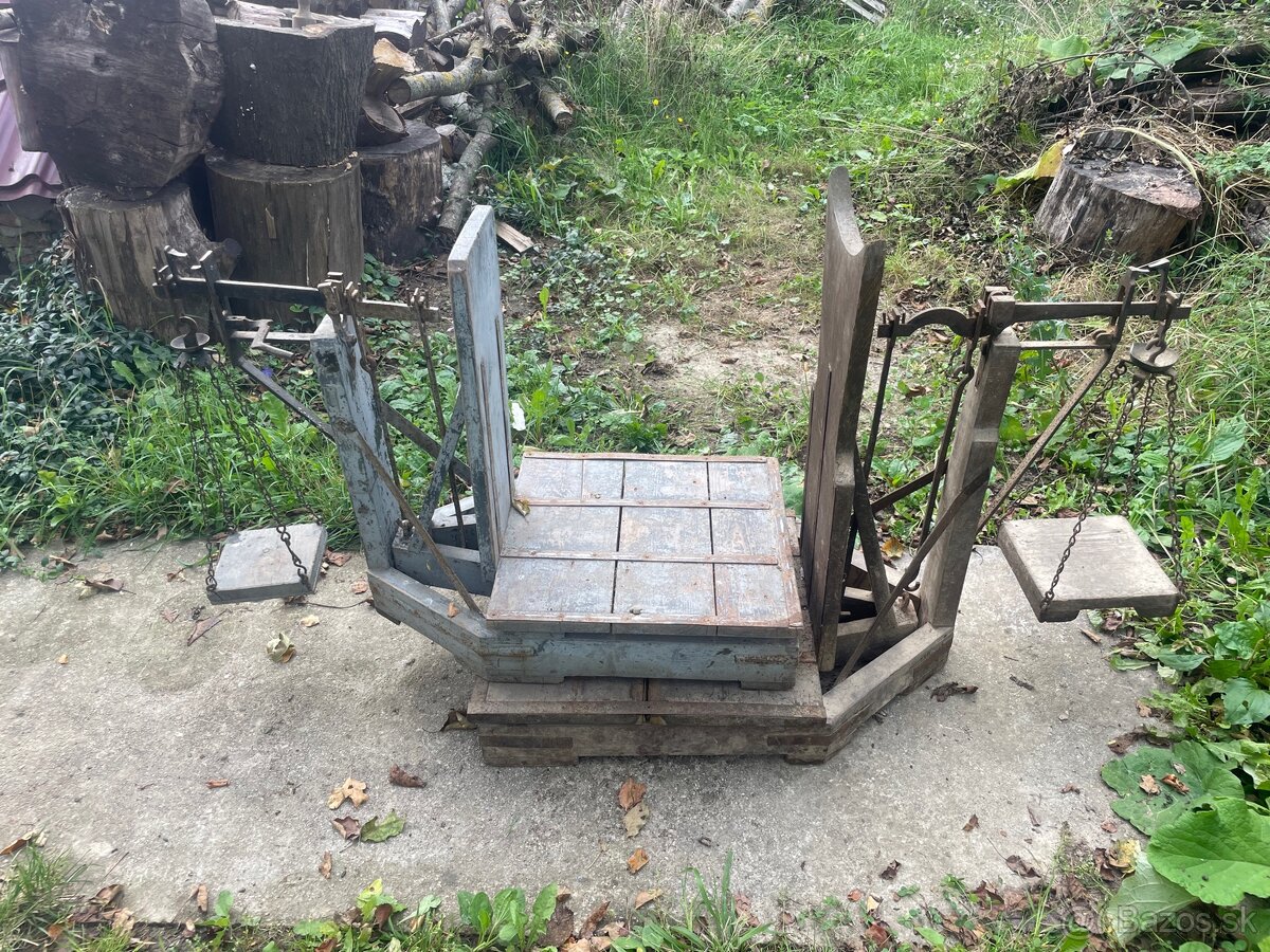 Predám starozitne váhy v zachovalom stave - 6