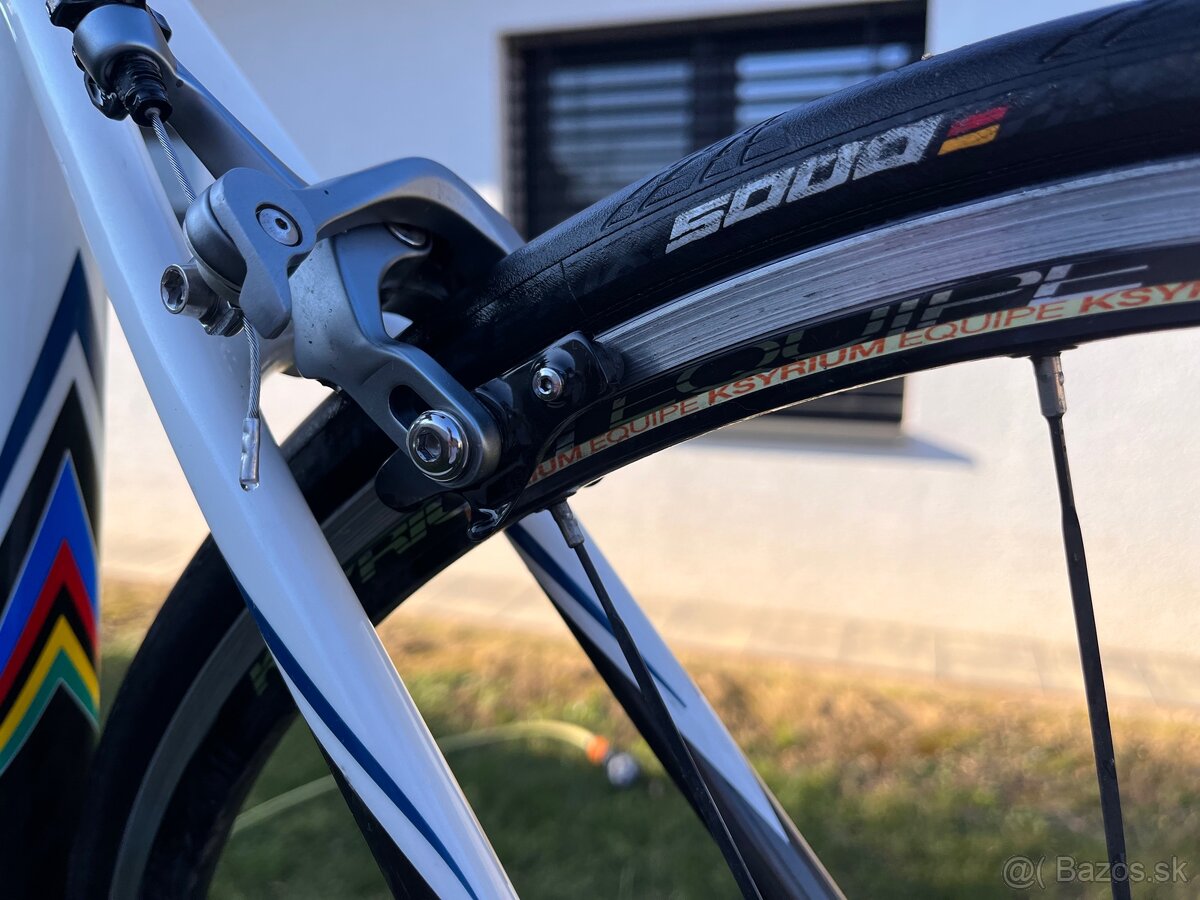 Cestný bicykel specialized - 6