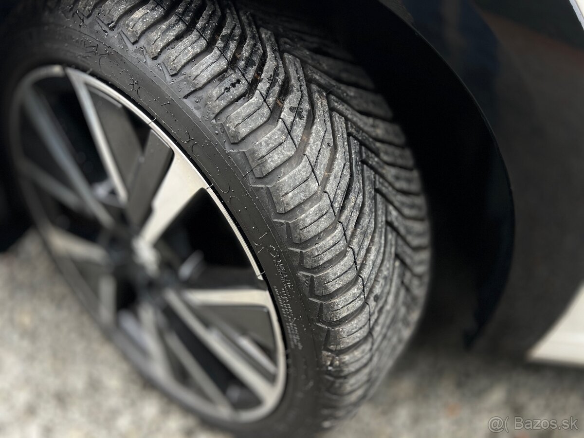 Peugeot 208 1.2 PureTech 130 GT EAT8 - 6