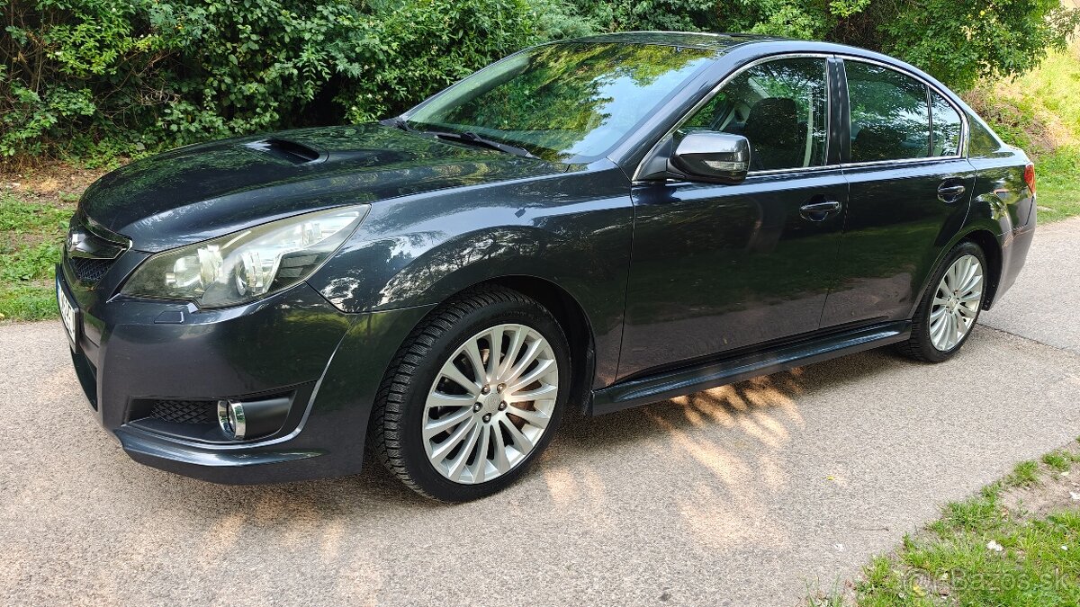 Subaru legasy - 6