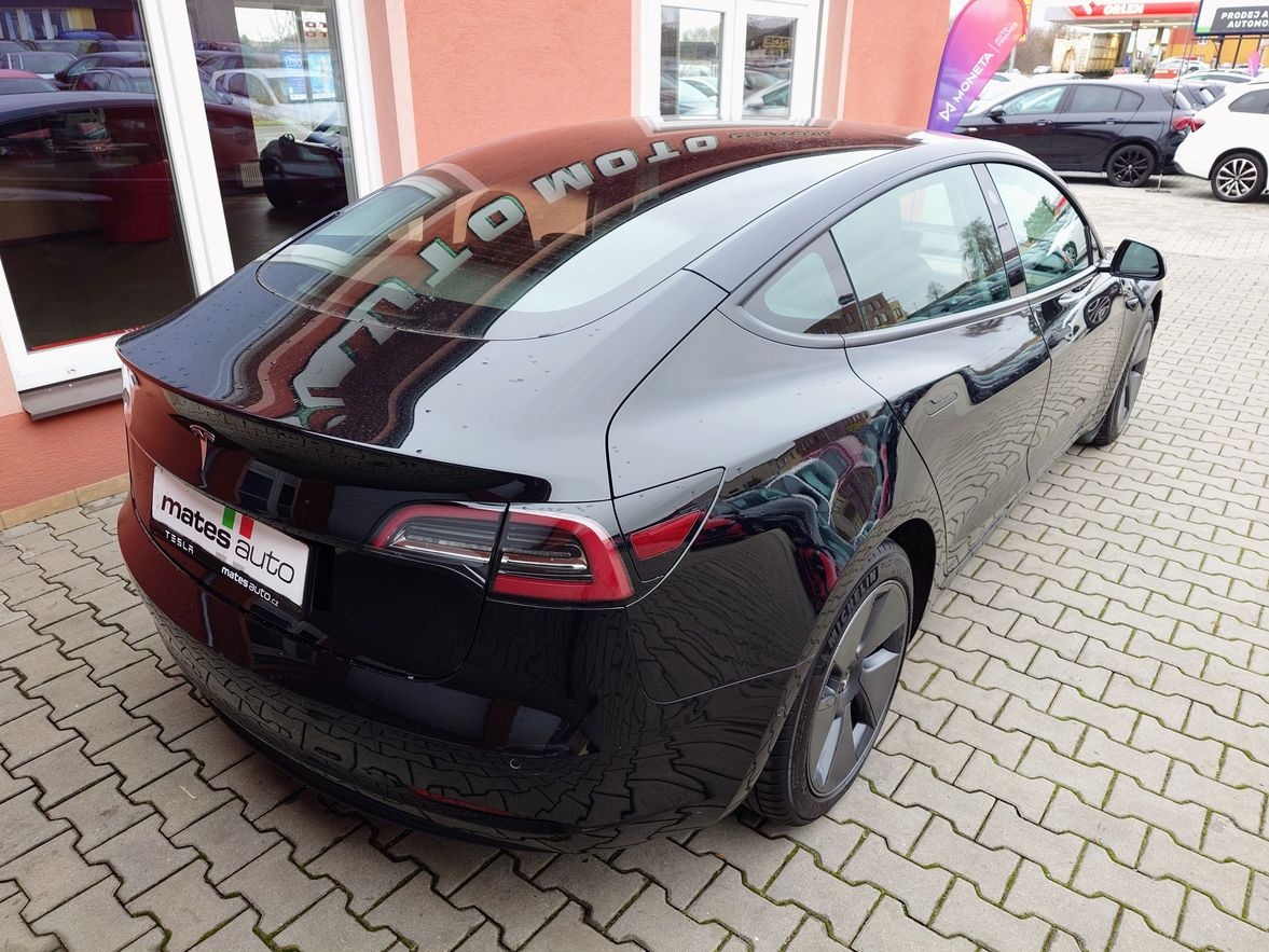 Tesla Model 3 Standard Range Plus 239 kW SOH 95% ODPOČET DPH - 6