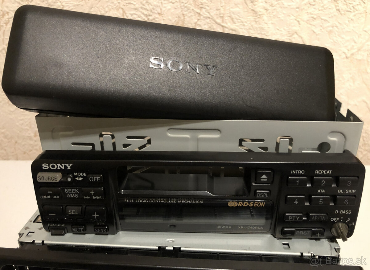Sony XR - 4740 RDS - 6