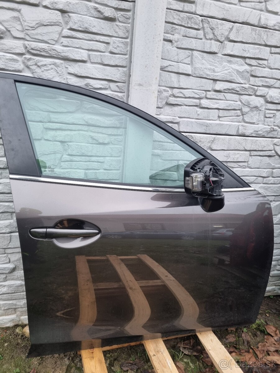Dvere mazda 3 - 6