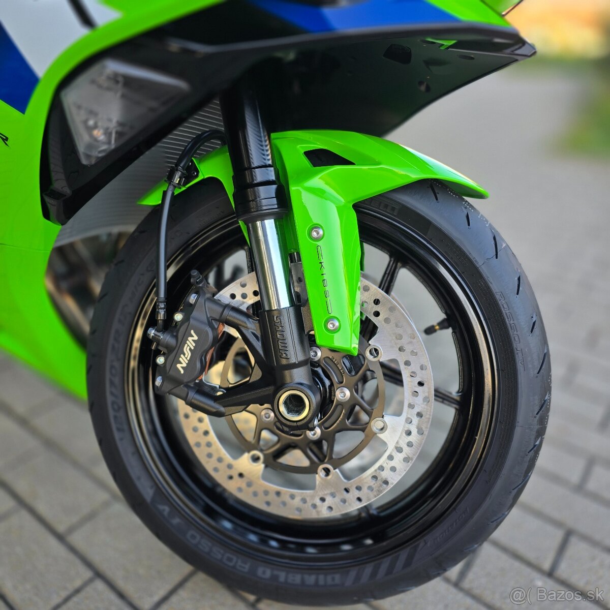 Kawasaki Ninja ZX-6R model 2026 zelená - 6