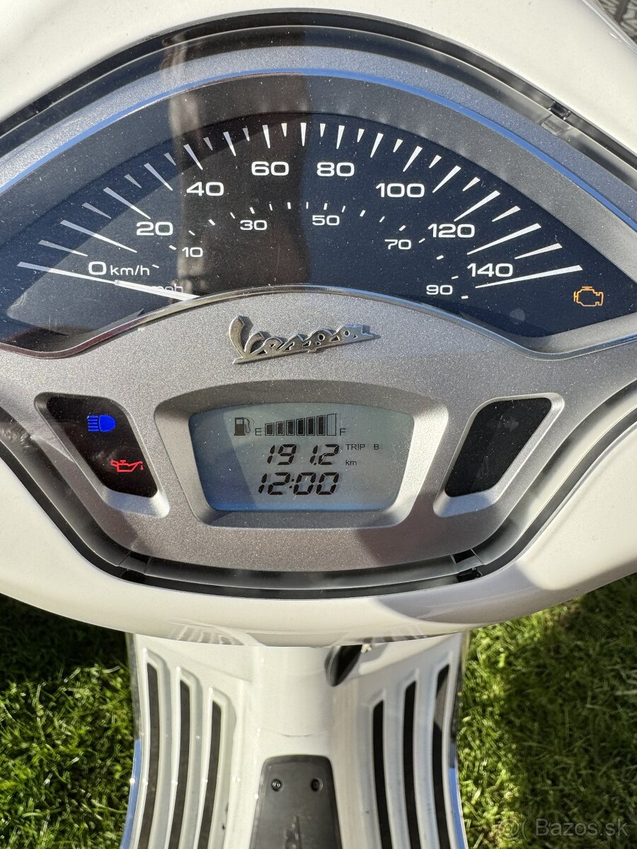 Vespa Primavera 125 ABS - 6