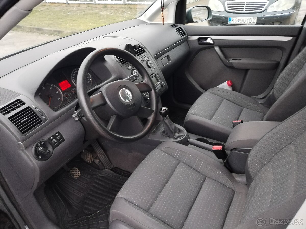 Volkswagen touran - 6