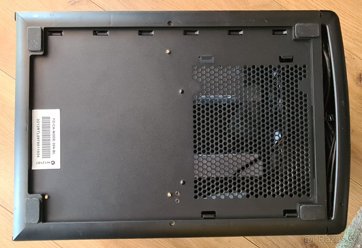 Pc skrinka Fractal - 6