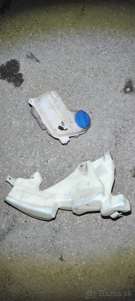 Audi A4 B7 strmene,tlmiče , nádobky, - 6