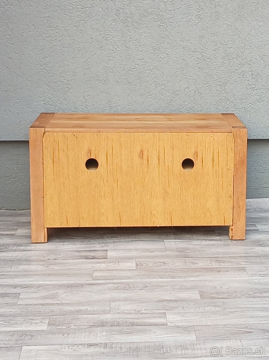 Stolík televízny. - 6