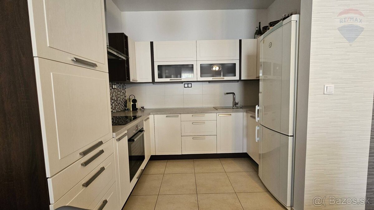 2izb.byt s vlastným kúrením, klímou a garážou - 6