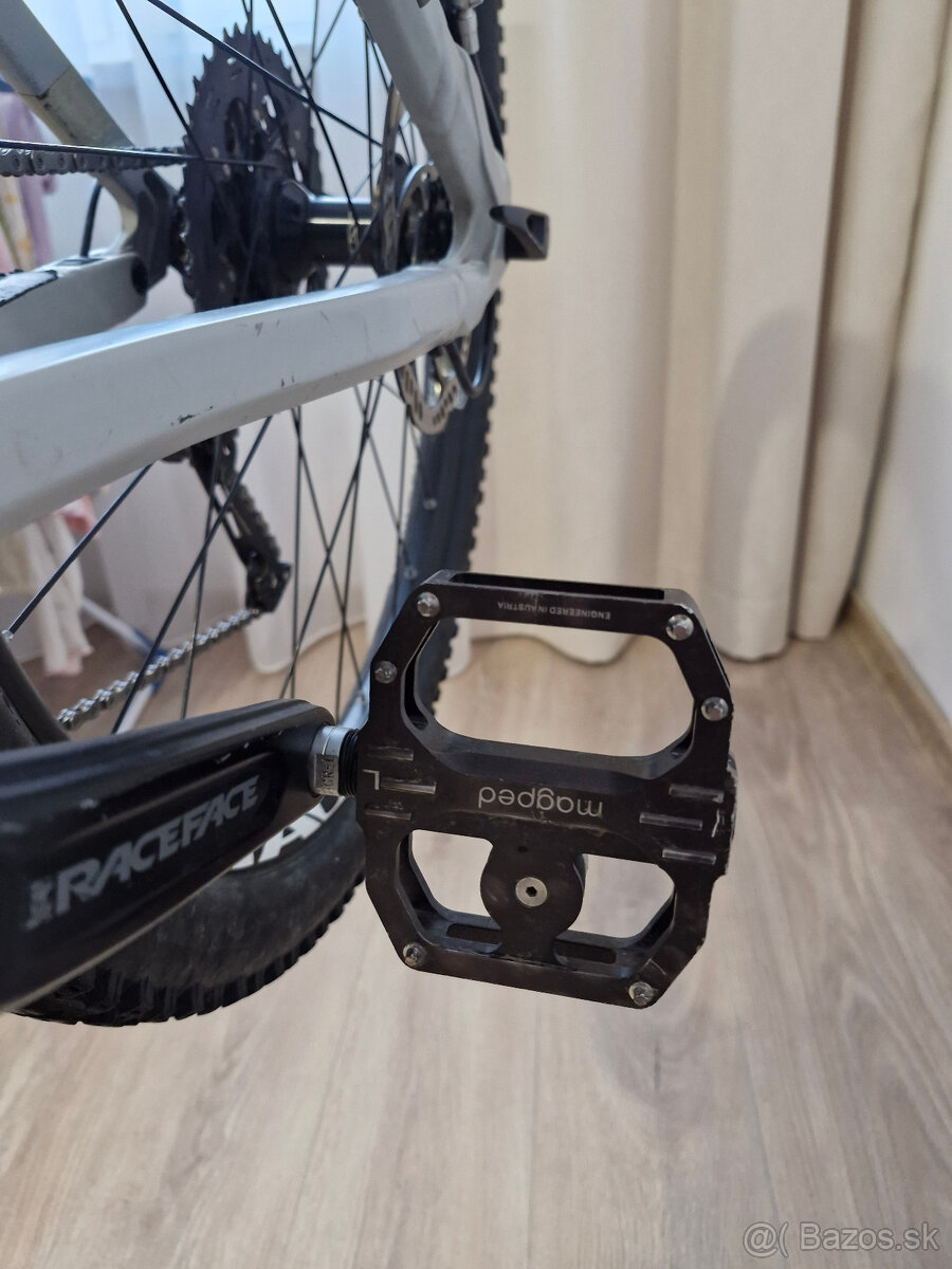 Cube Stereo 140 HPC Race 27,5 2019, karbon, vel. M - 6