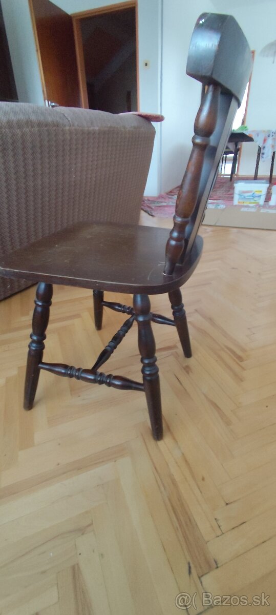 Drevené stoličky 4ks - 6