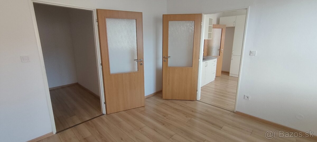 2 - izbový byt - 6