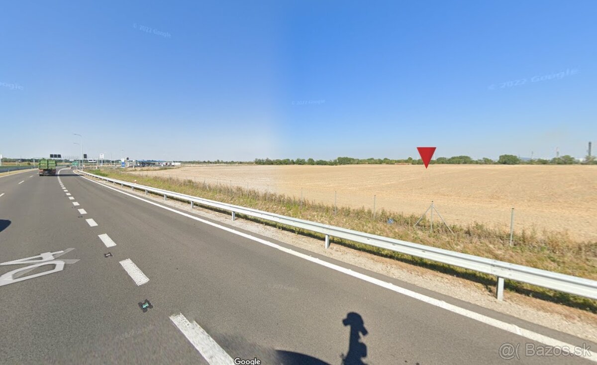 Pozemky v Podunajských Biskupiciach – Lieskovec, pri R4 - 6